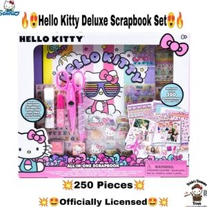 Hello Kitty Deluxe Scrapbook Set